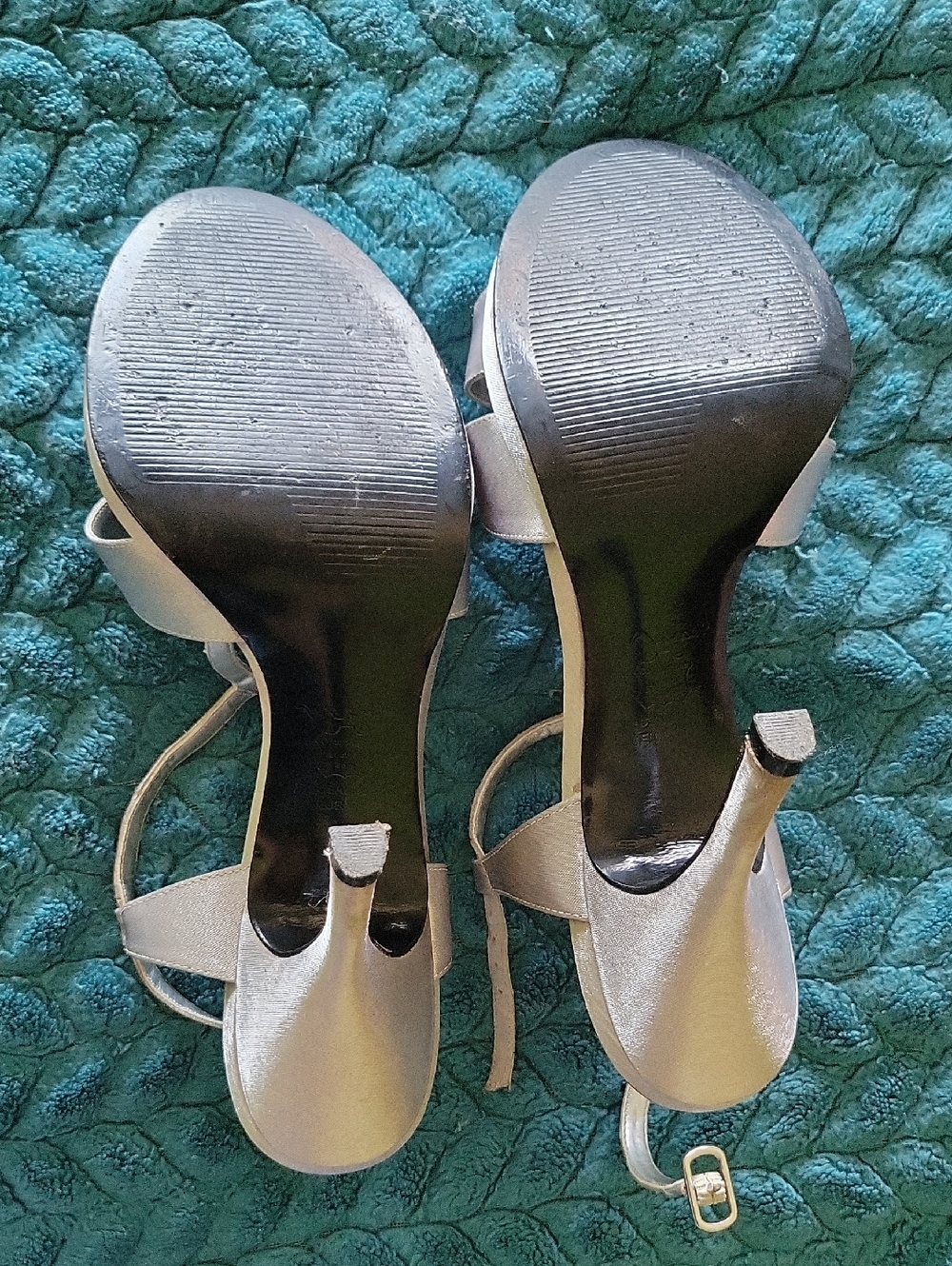 Nina Silver Heels - Picture 2 of 6